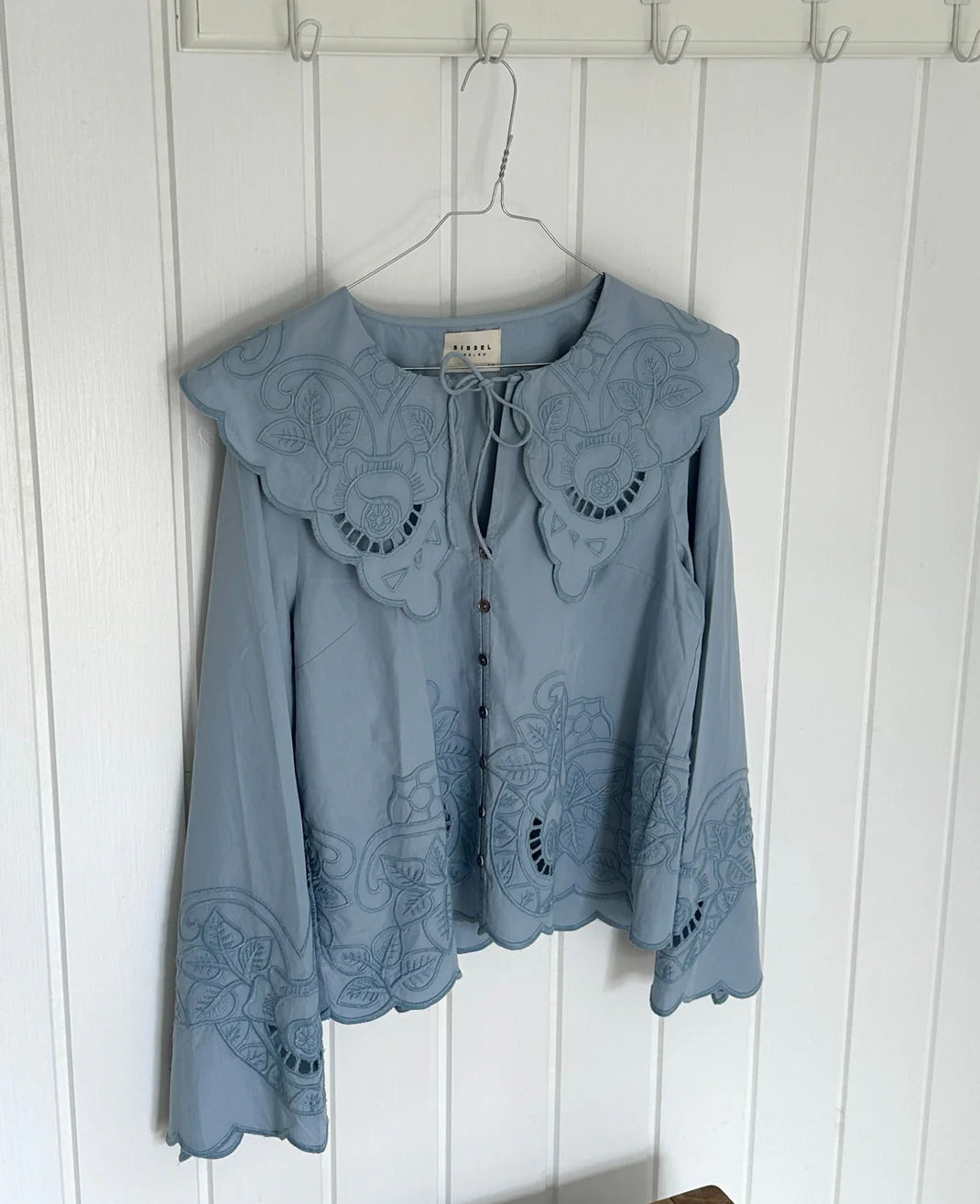 Sissel Edelbo - Cameron Top