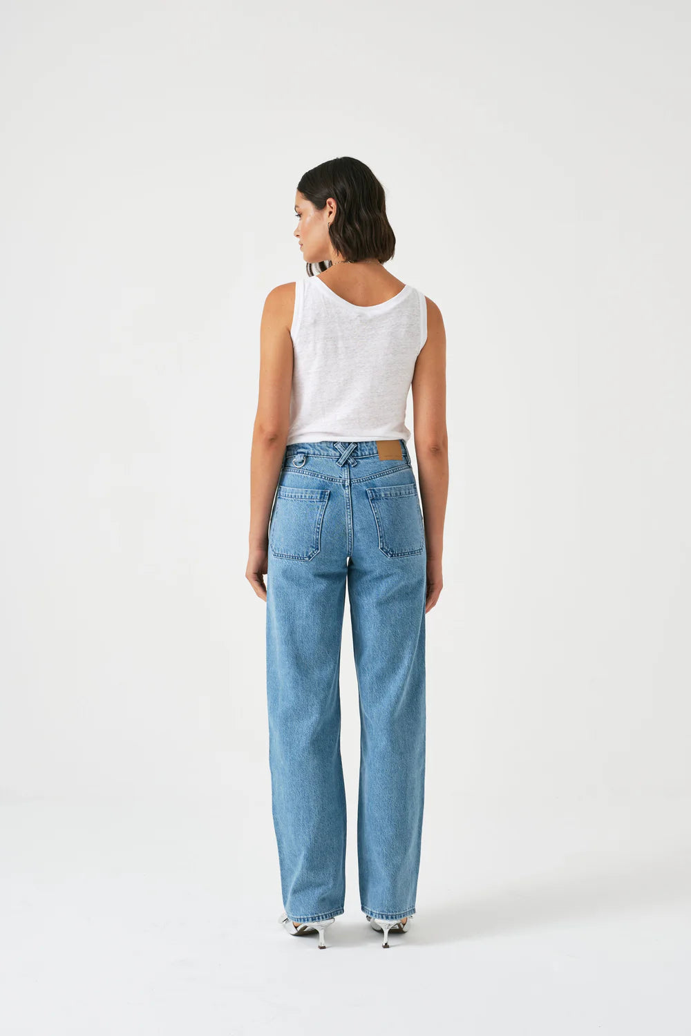 Seventy + Mochi - Carpenter Stevie Jean in Weekender