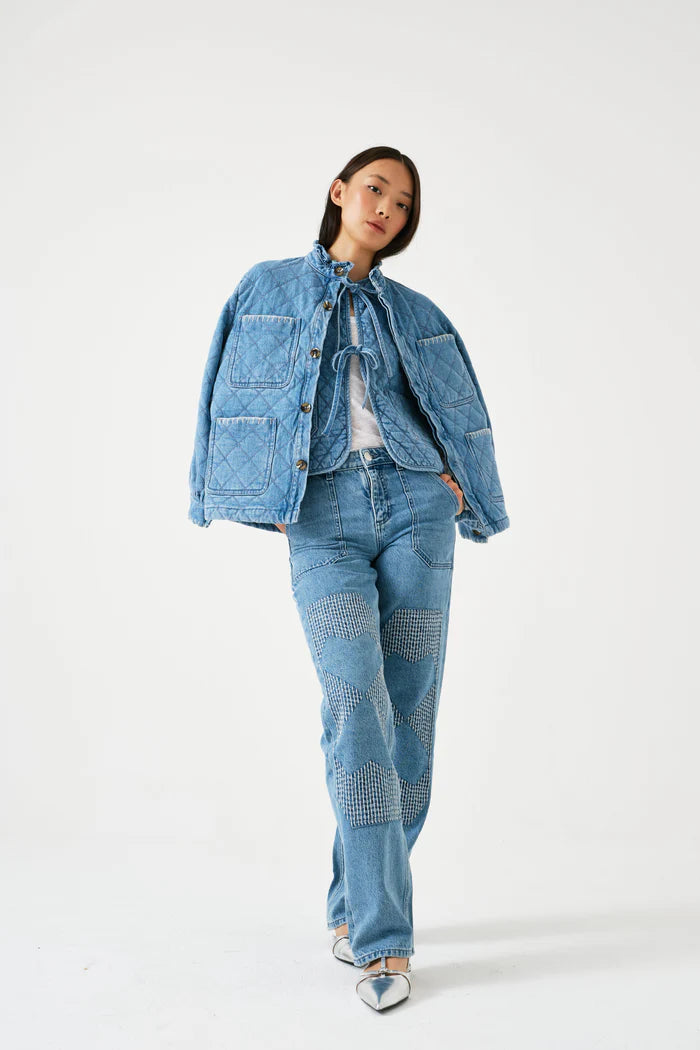Seventy + Mochi - Carpenter Stevie Jean in Weekender