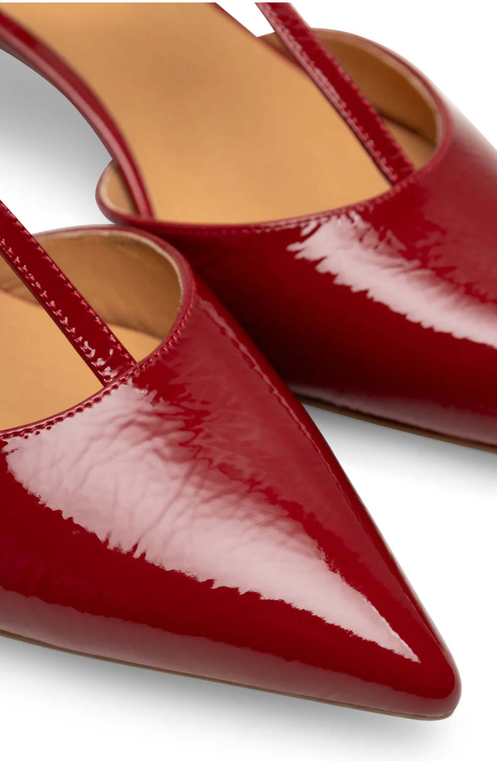 Lucca Patent - Cranberry