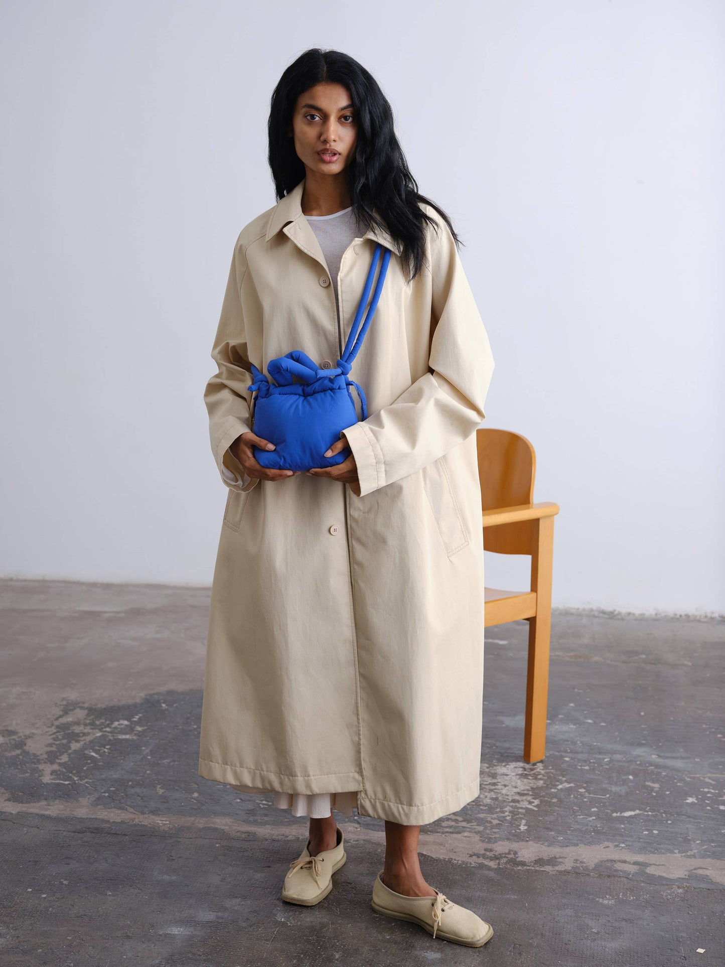 Micro Ona Soft Bag: Cobalt blue