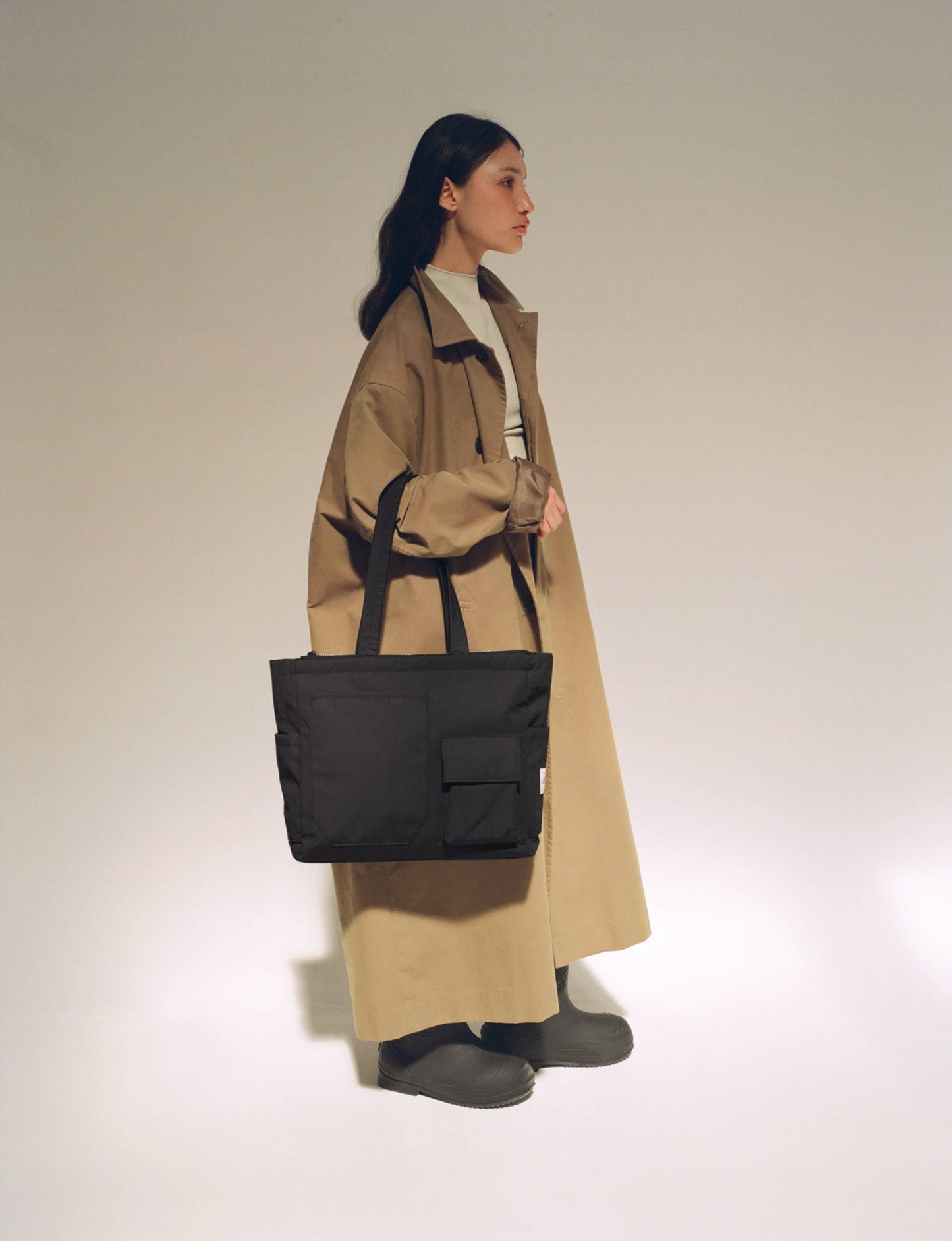 Cosmico Tote Bag: Black or blue!