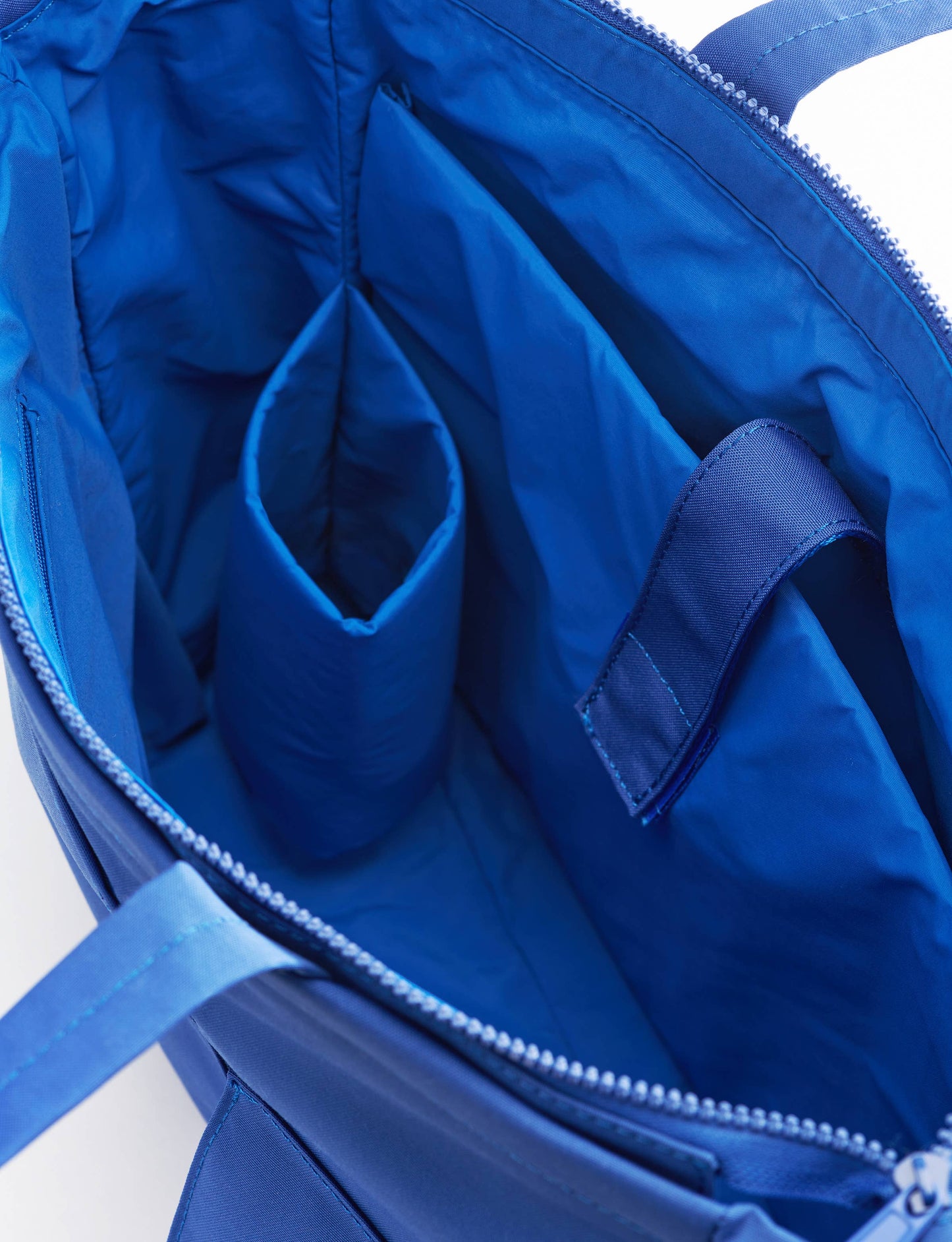 Cosmico Tote Bag: Black or blue!
