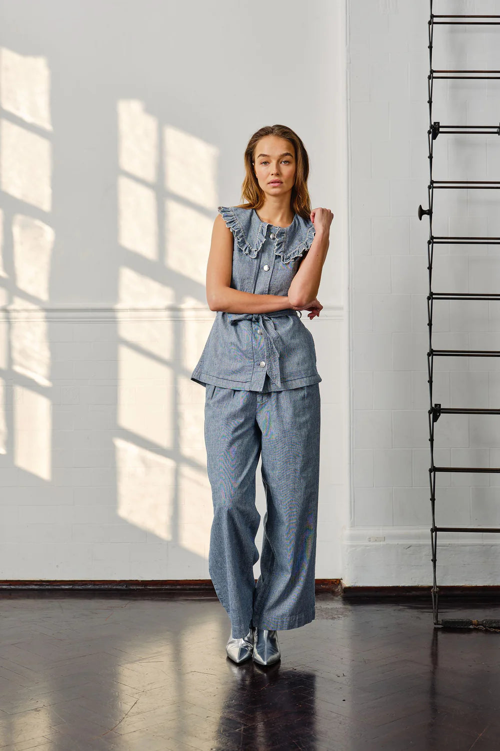 Seventy + Mochi - Penelope pant in indigo linen