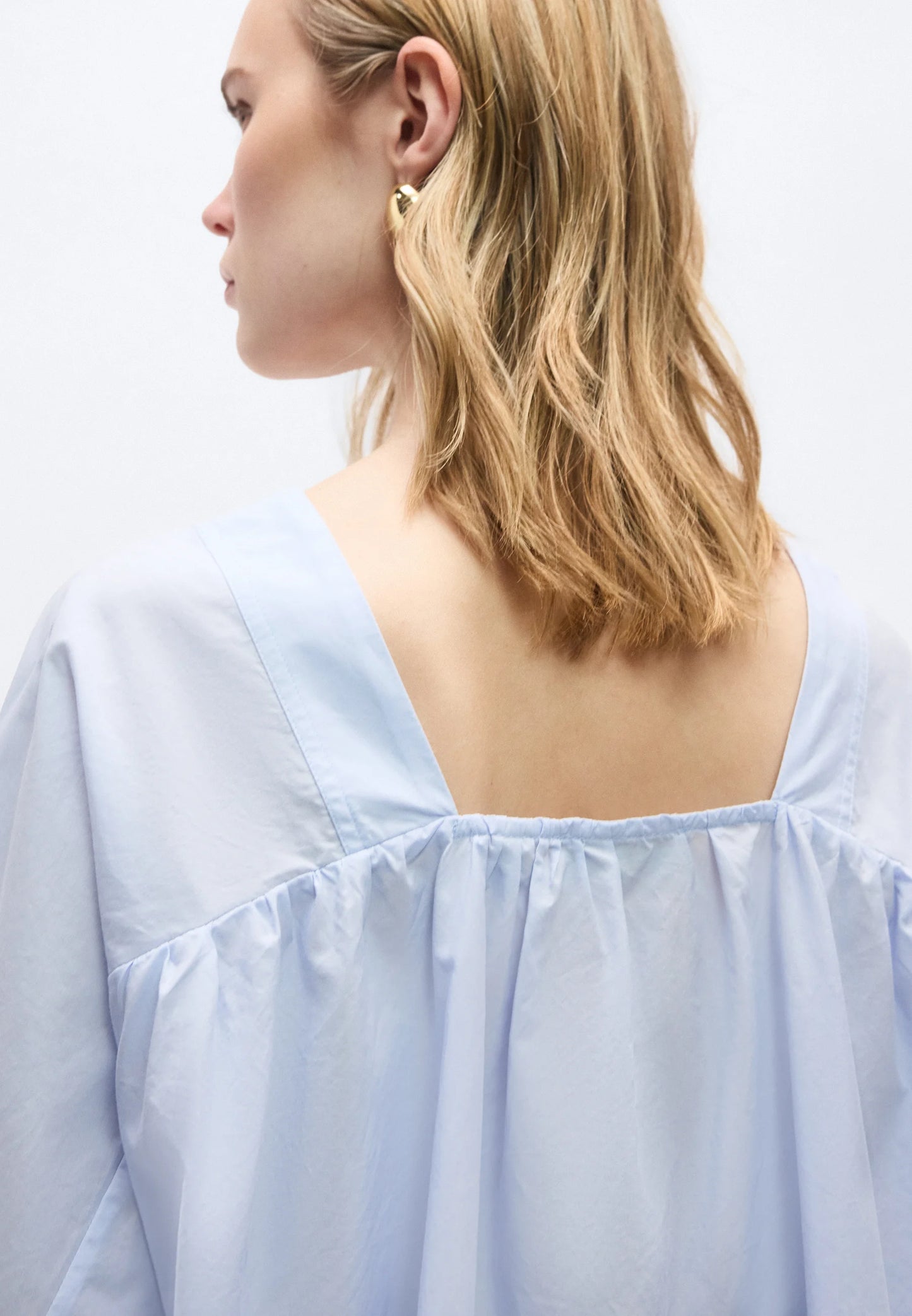 Pia shirt - sky blue
