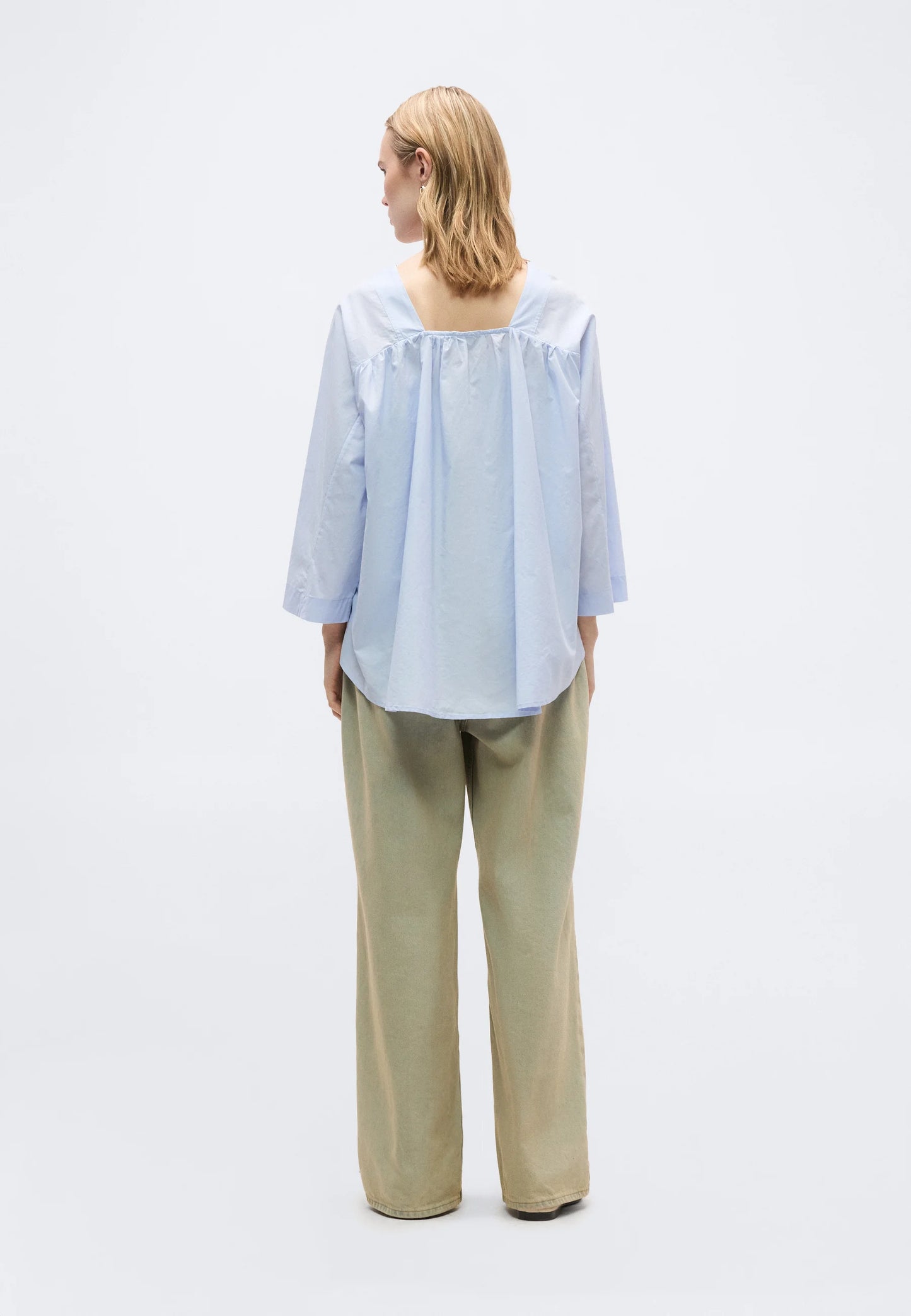 Pia shirt - sky blue