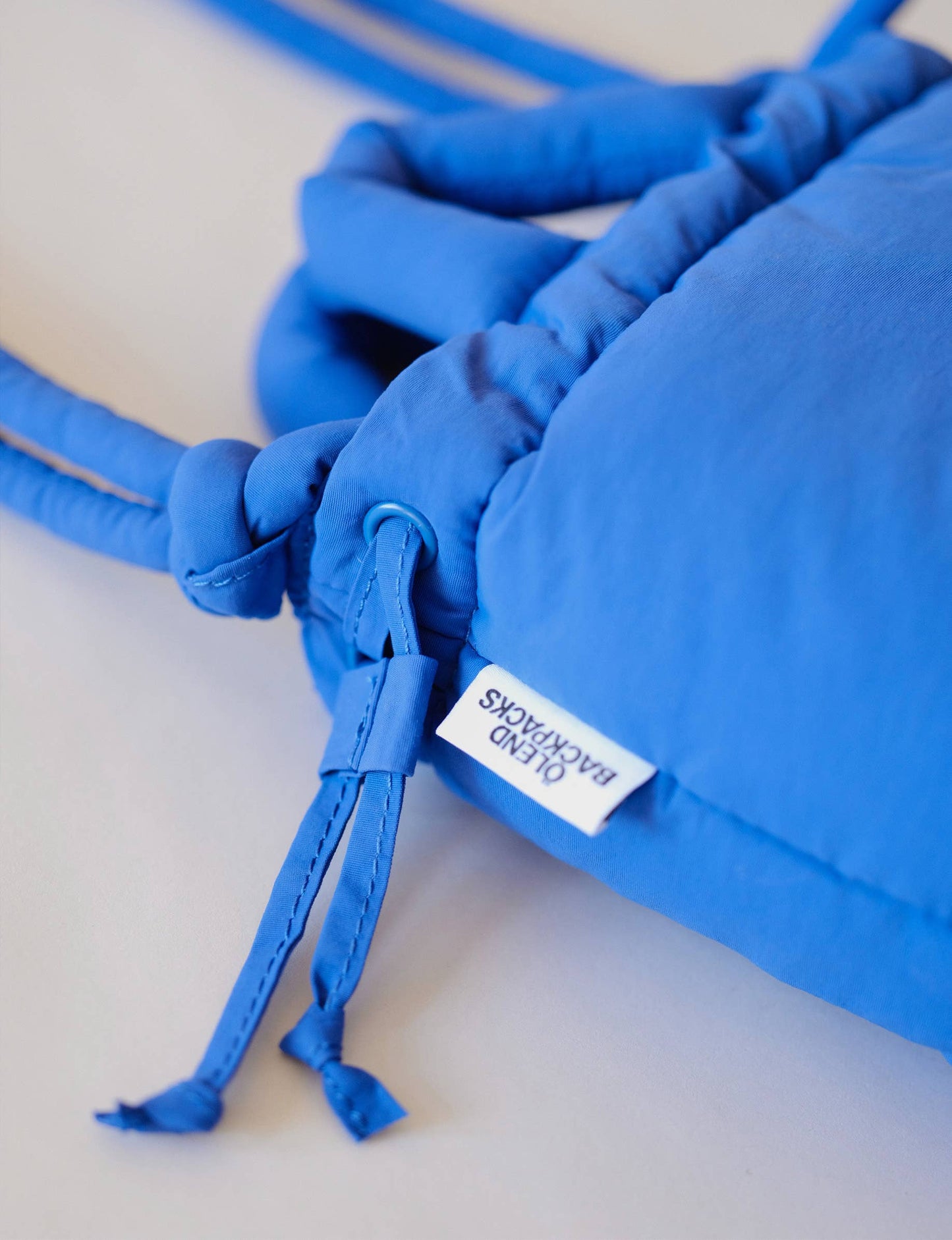 Micro Ona Soft Bag: Cobalt blue