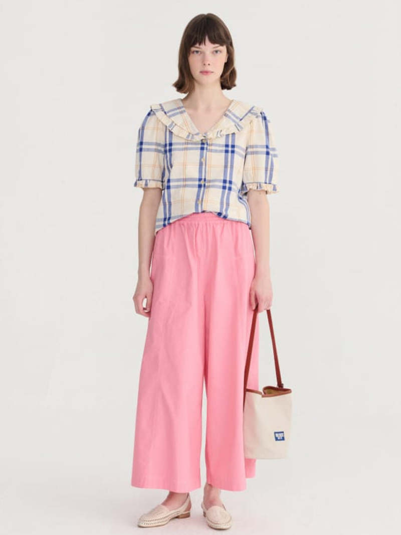 Fun tartan collar shirt