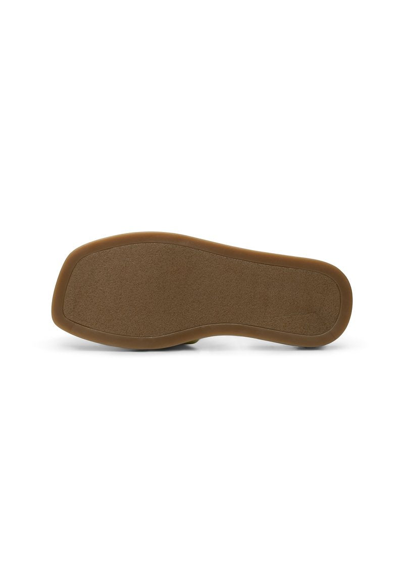 Krista Mule - Butter