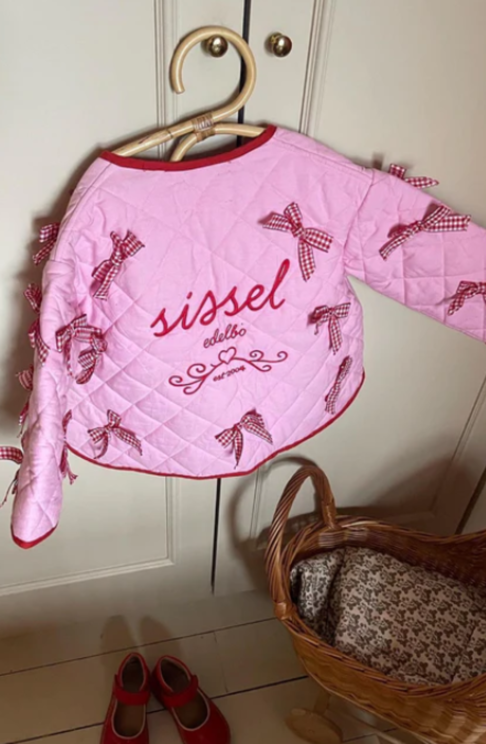 Sissel Edelbo - Mini Penny organic quilted jacket - with bows