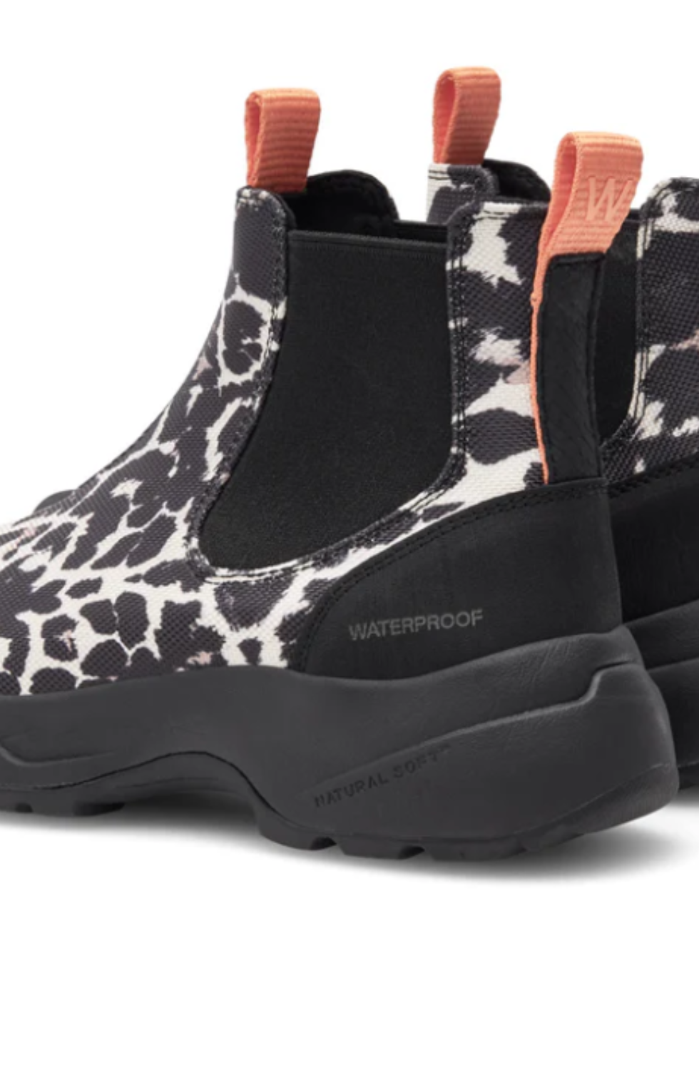 Woden - Siri waterproof boot in leopard
