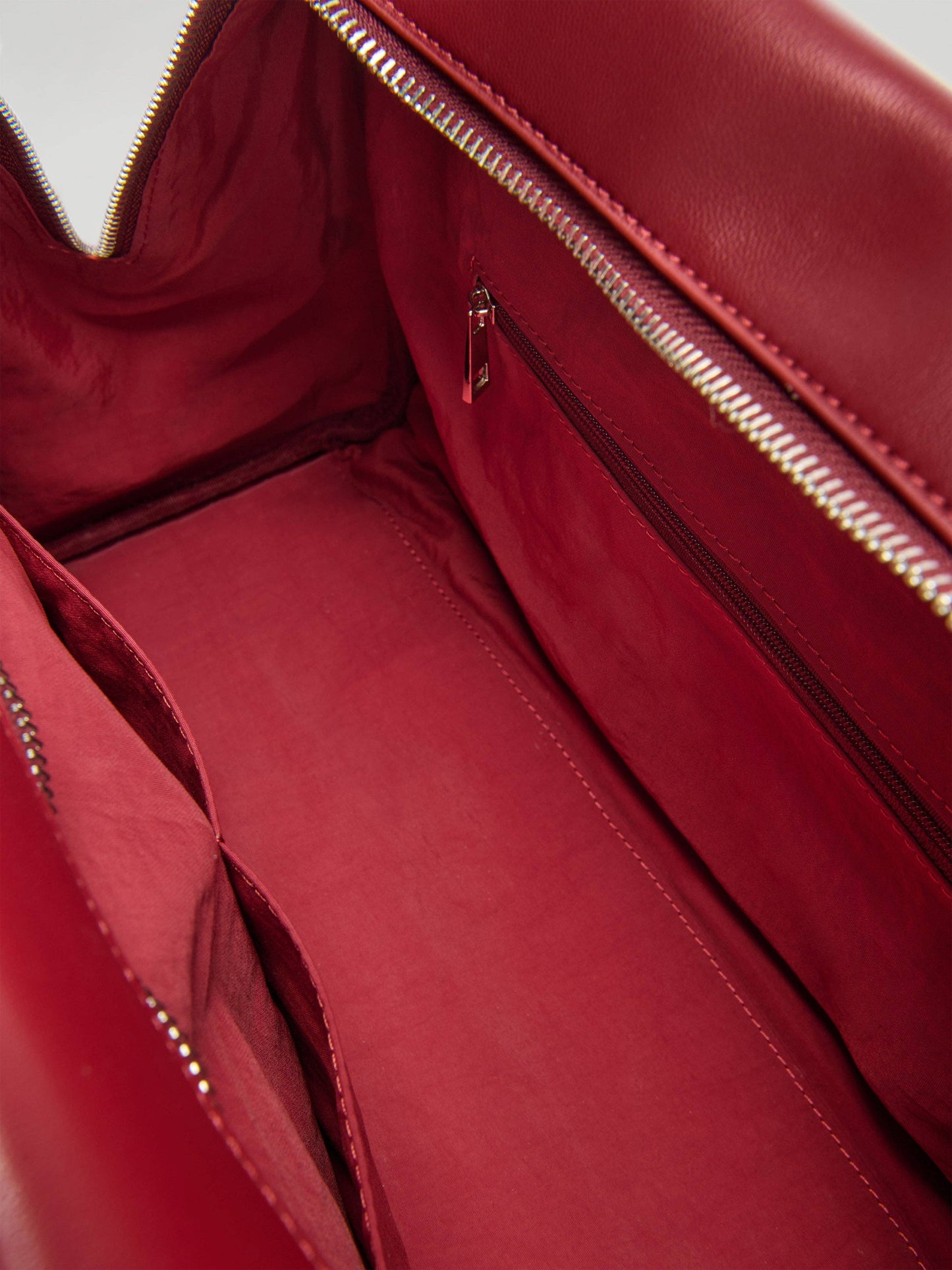 Brooklyn Bag: Cherry red