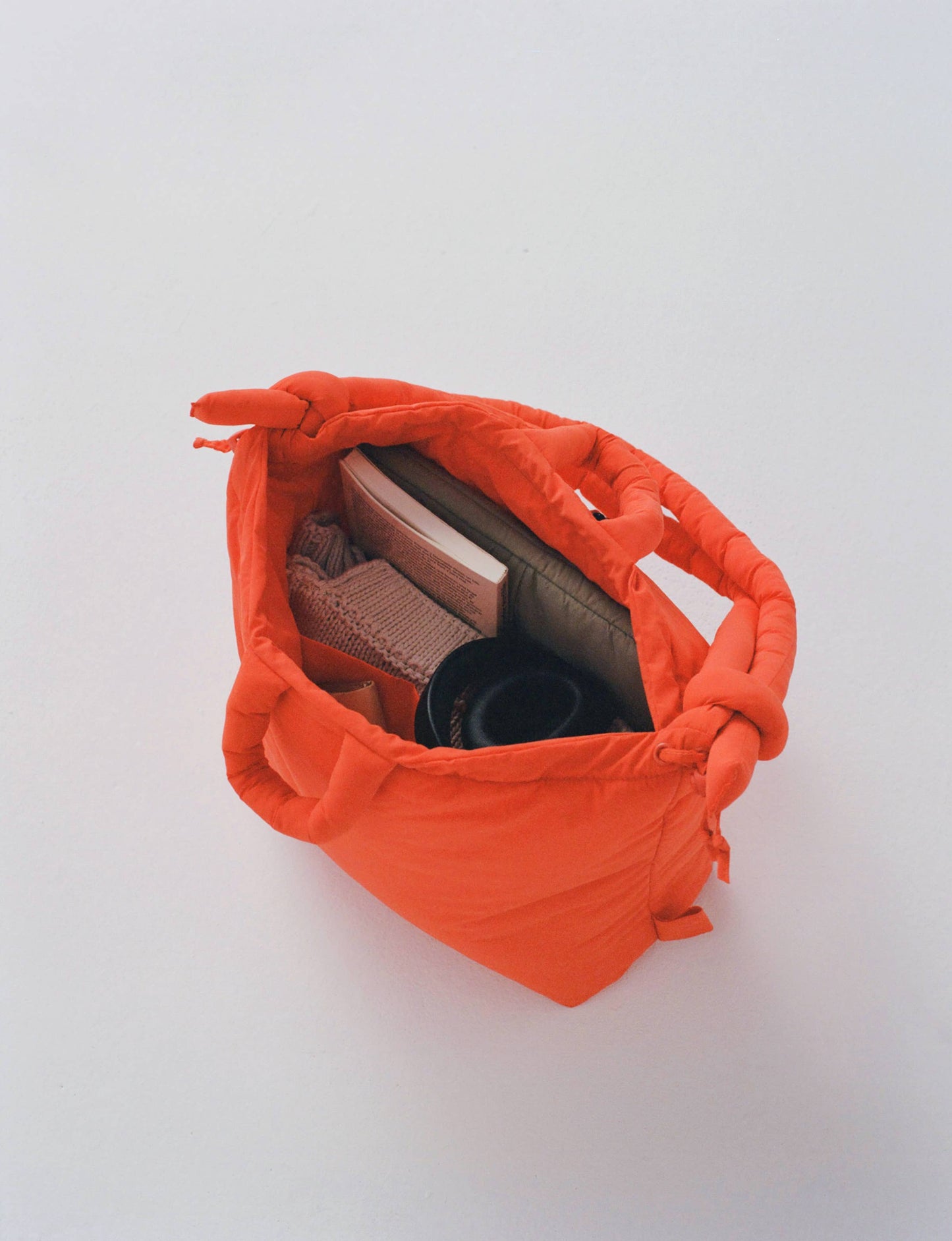 Ona Soft Bag: Cobalt blue or orange!