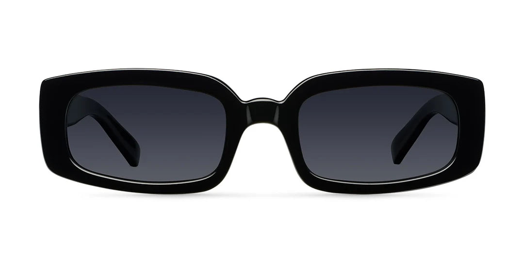 Konata All Black
