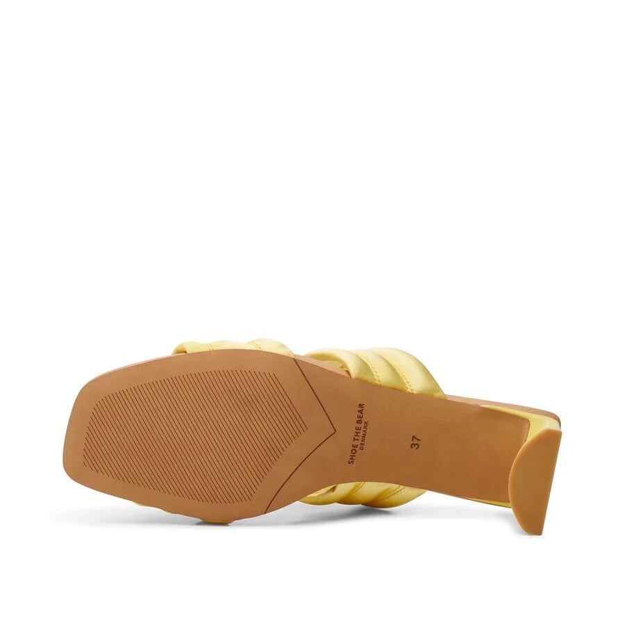 Sylvi Padded Sandal - Butter