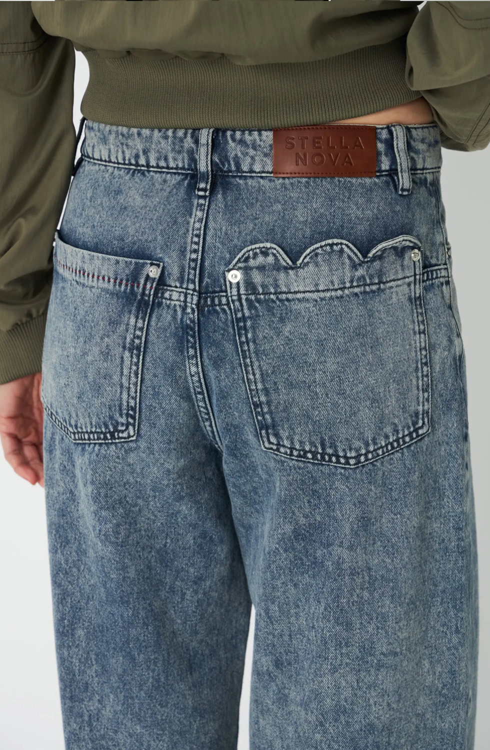 Scallop Edge Pants