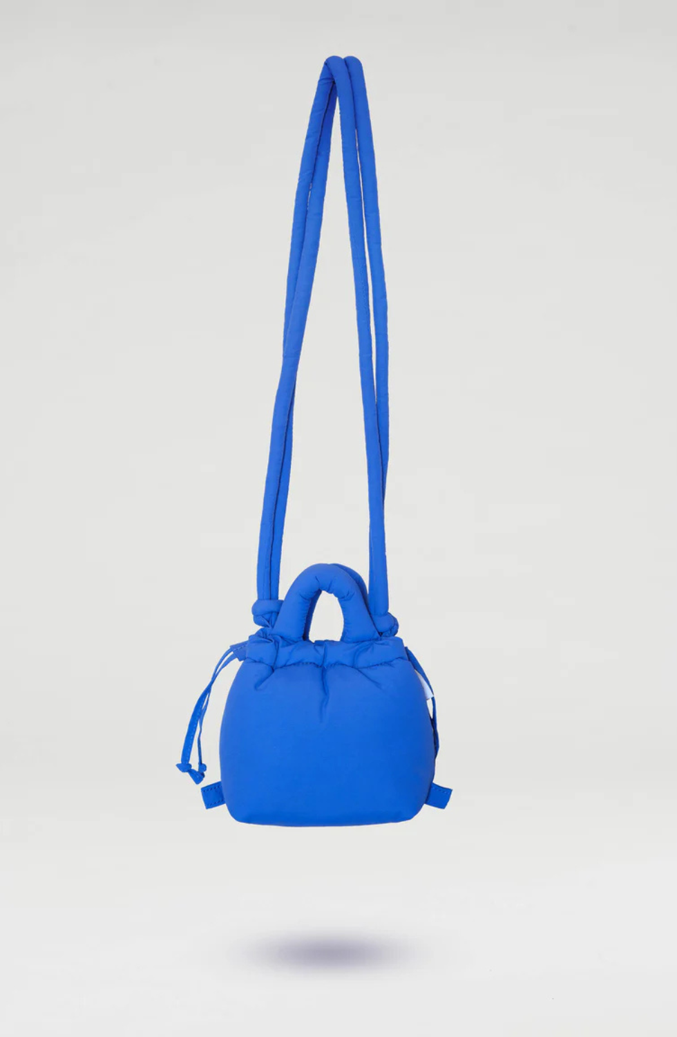 Micro Ona Soft Bag: Cobalt blue