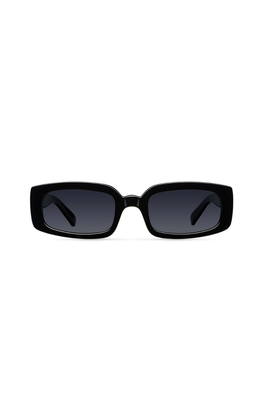 Konata All Black