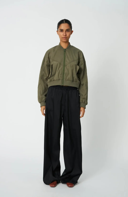 Loose Pants with Elastic Waist - Black